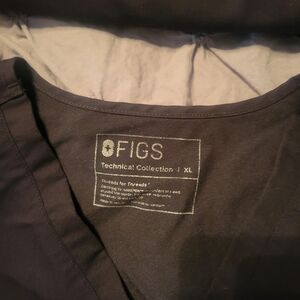 Figs Scrub Set Black One pocket Top Drawstring Bottom Size XL Stretch Set pair